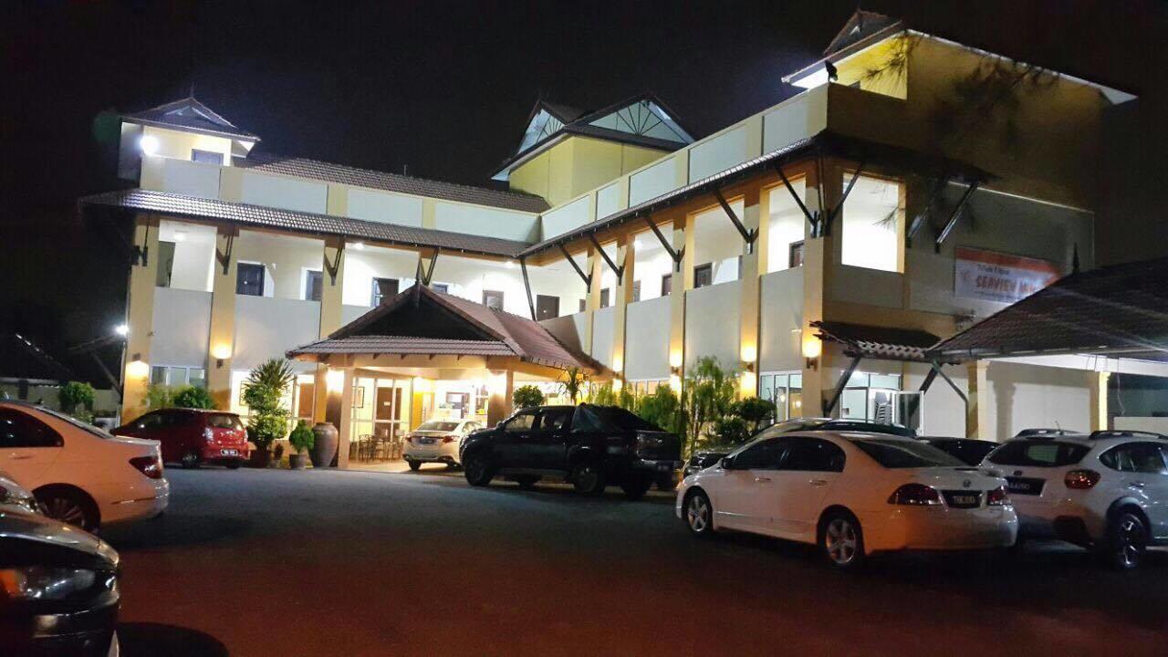 Teluk Lipat Seaview Inn Dungun Luaran gambar