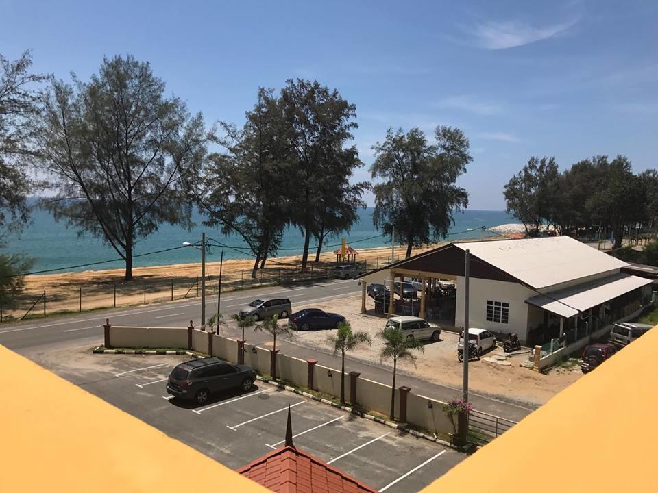 Teluk Lipat Seaview Inn Dungun Luaran gambar